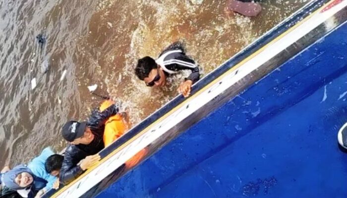 Kecelakaan Kapal SB Eveleyn Calisca 01 di Riau: 36 Selamat, 12 Tewas, 3 Hilang