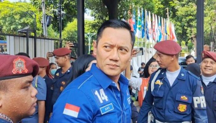 Tiba di KPU, AHY Serahkan Nama-nama Bacaleg 2024