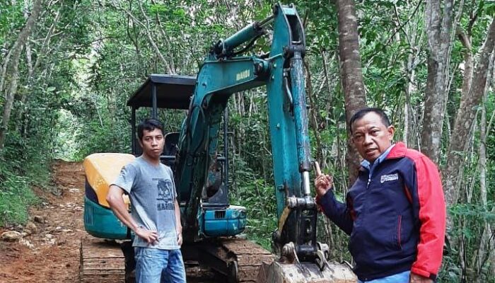 Duh, Proyek Geopark Gunung Ranai Dihentikan Warga Gegara Hal Ini
