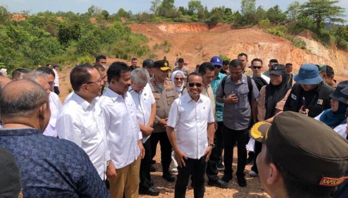 Mega Proyek Rempang: Galaunya Warga Tergusur dari Tanah Leluhur, Begini Kata Menteri Bahlil