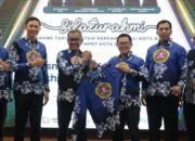 Launching Batik dan Lembaga Pelatihan, Walikota Batam Apresiasi Pengurus Karang Taruna