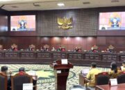 MK Menolak Gugatan Batasan Usia Capres 70 Tahun dan Pelanggar HAM: Prabowo Lega, Sah Maju Capres