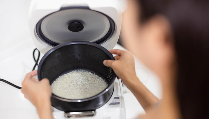 Siap-siap Bulan Depan Program Rice Cooker Gratis Pemerintah, Ini Syarat Dapatkannya