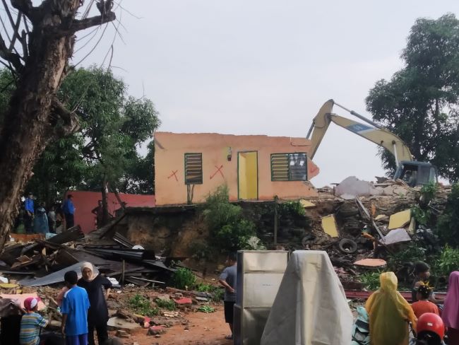 Demi Pelebaran Jalan: 146 Rumah Liar di Seraya Atas, Kampung Pelita, Batam, Akhirnya Tergusur