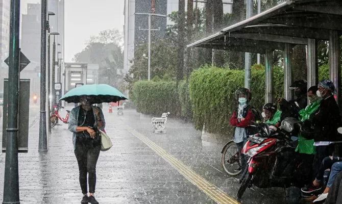 Diperkirakan Siang Ini Batam Diguyur Hujan