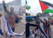 Bakar Bendera Israel di Batam, Peserta Aksi: Negara Biadab!