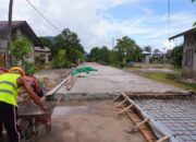 Cen Sui Lan Perjuangkan Anggaran Rp 67 M dari Pusat untuk Perbaikan Jalan Berlumpur di Anambas