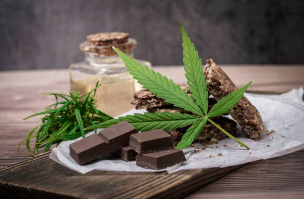 Polisi Gerebek Home Industry Produk Kue dan Cokelat Berbahan Ganja