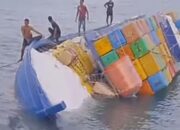 Kapal Tujuan Anambas Karam di Perairan Bintan