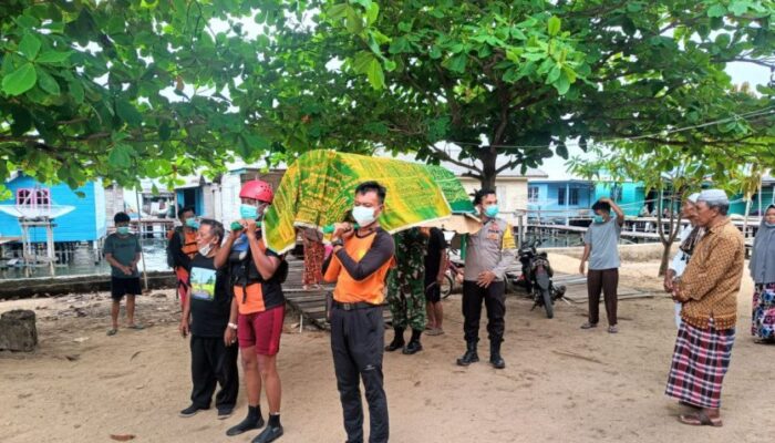 Sempat Dicari Pakai Drone oleh Tim SAR, Mayat Nenek di Natuna Ditemukan di Bebatuan