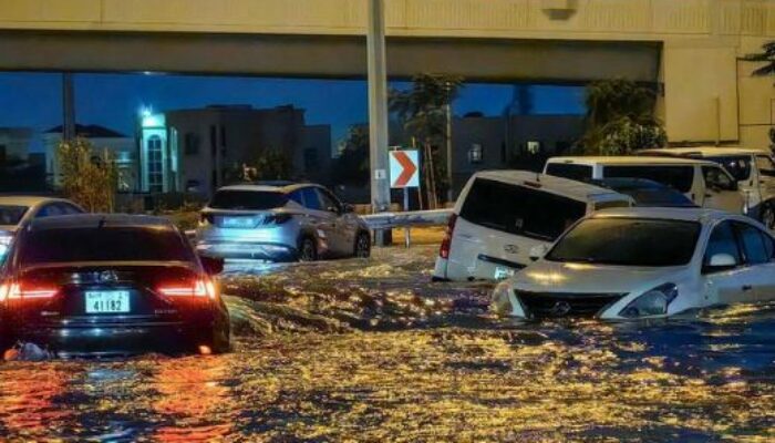 Banjir Terparah di Dubai, Pusat Meterologi UEA Sebut Sejarah 57 Tahun Terakhir