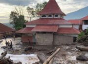 Banjir Bandang di Sumbar, Sudah 37 Orang Dilaporkan Tewas
