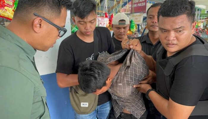 Tragedi Suami di Karimun Tusuk Leher Istri dengan Sikat Gigi hingga Tewas