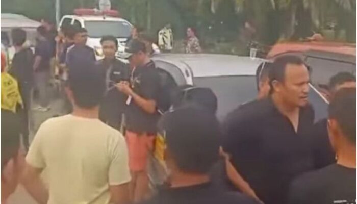 Biang Kerok Keributan Sopir Taksi Online-Taksi Pangkalan di Bandara Batam