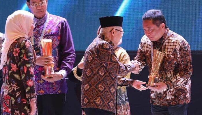 Telkom Sabet Penghargaan di Ajang Naker Award 2024 untuk Pemberdayaan Tenaga Kerja Disabilitas