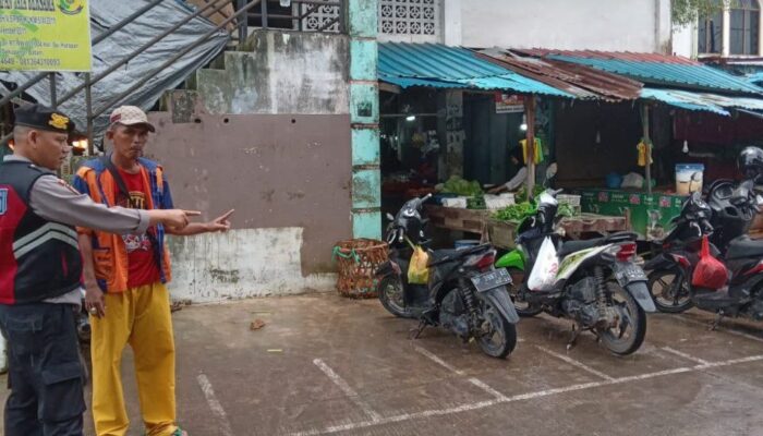 Hati-hati Jalanan Licin di Musim Penghujan, Polsek Sekupang Imbau Pengendara Motor Waspada