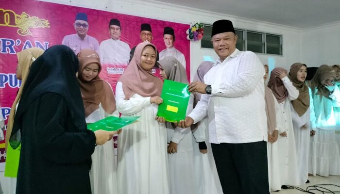 Kembangkan Seni Kaligrafi Al Qur’an, Puluhan Santri PTA Kepri Ikut Pembinaan