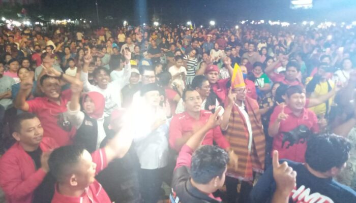 Konser Meriah, Cawako Nuryanto Turun Temui Warga dan Ajak Juga Pilih HMR Gubernur