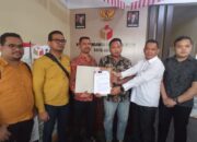 Tim Hukum Rudi-Rafiq Bawa Bukti Lengkap Dugaan Pelanggaran Kampanye Ansar-Nyanyang ke Bawaslu