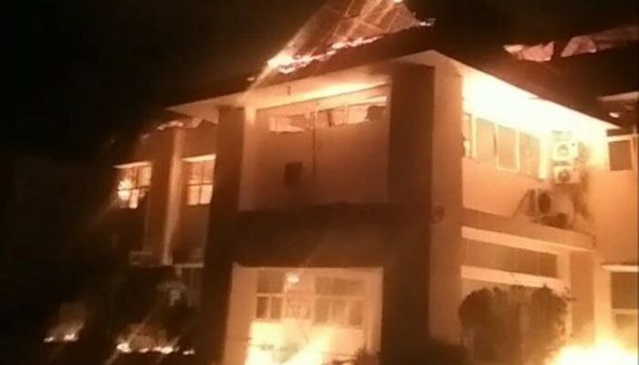 Kantor Dinas Pendidikan Natuna Tiba-tiba Terbakar, Kerugian Disebut Rp 10 M
