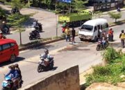 Lubang Mematikan di Sei Panas: Dua Mobil Ringsek, Kecelakaan yang Membuka Mata