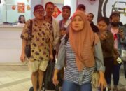 Overstay di Malaysia, 129 PMI Disambut di Batam dengan Wajah Campur Aduk
