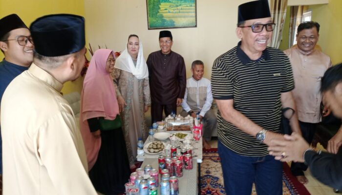 Momen Lebaran Masih Hangat di Natuna, Tokoh Politik Bersilaturahmi