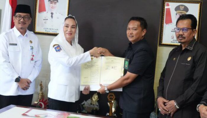 Bupati Natuna & Pengadilan Agama Resmi Gandeng Tangan, Lindungi Anak & Perempuan Pasca Perceraian!