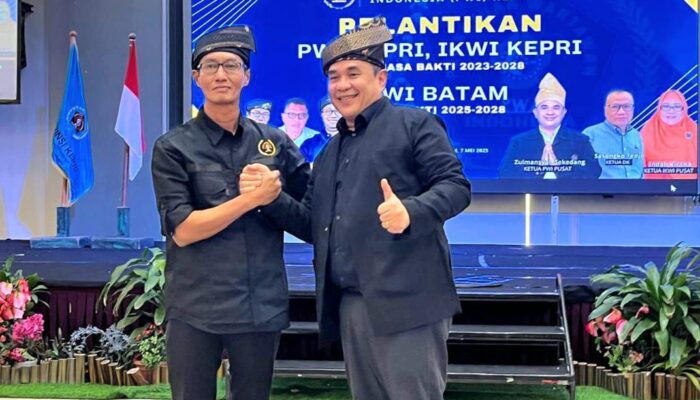 Diplomasi Tanjak: Simbol Perlawanan Elegan dari Kubu PWI Bermarwah
