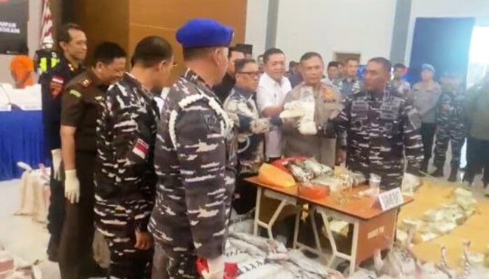 1,9 Ton Narkoba Senilai Rp 7 Triliun Diserahkan ke BNNP Kepri, TNI AL Ungkap Upah Miliaran Sindikat Laut