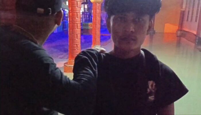 Penikaman Maut di Kafe Batam: DM Tewas, Pelaku Ditangkap Saat Bersembunyi di Masjid Karimun