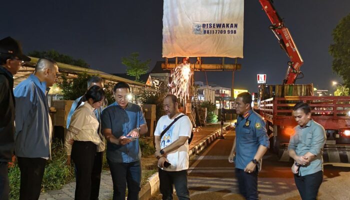 519 Reklame Liar Dibongkar di Batam: Pemko Tindaklanjuti Temuan BPK dan Instruksi Presiden