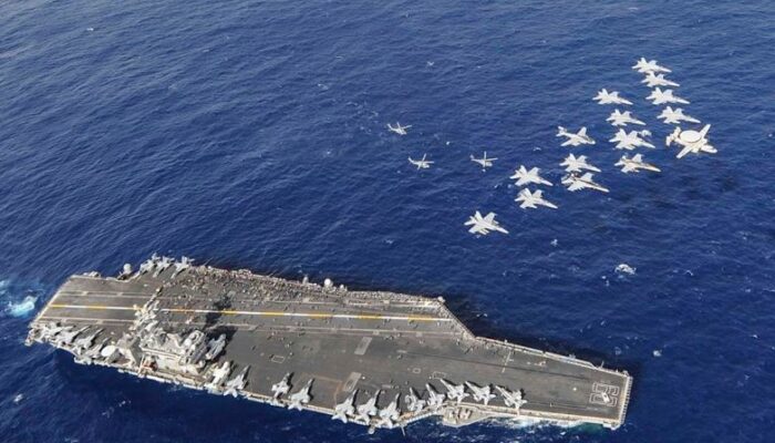 TNI AL Ungkap Manuver Mencurigakan Kapal Induk AS di Natuna, Apa Misinya?