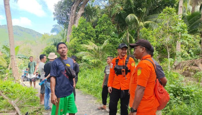 Duka dan Harap Masyarakat Serasan: Mencari Nenek yang Tersesat di Hutan