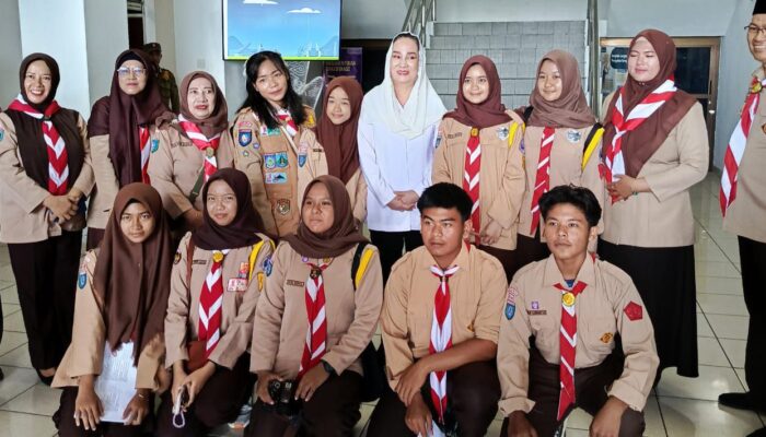 Natuna Krisis Guru Kompeten: Bupati Dorong Percepatan Sertifikasi Guru Daerah untuk Sekolah Rakyat