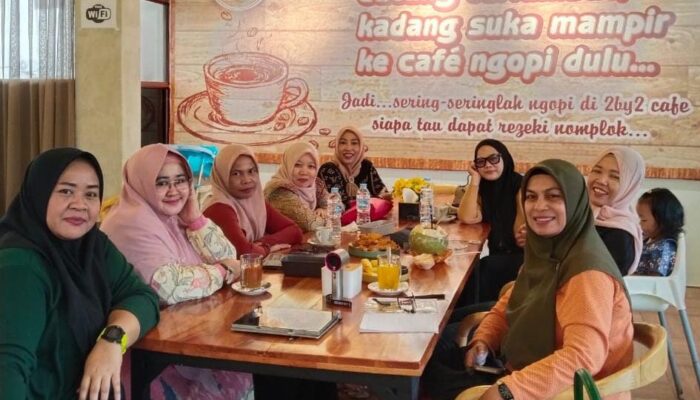 Majelis Sholawat Rasulullah Asy-Syifa Tiban Baru Gelar “Road to Panti Asuhan,” Bagikan Susu Bergizi untuk Anak Yatim