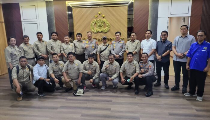 PWI Kepri dan Kapolda Sepakat Perkuat Sinergi Tangkal Hoaks dan Jaga Iklim Investasi di Kepri