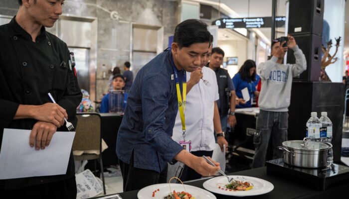 Ascott Batam Gelar Lomba Masak Cumi Hitam Bernuansa Halloween, 10 Tim Adu Kreasi di Grand Batam Mall