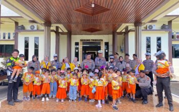 Polres Natuna Tanamkan Disiplin Berlalu Lintas Sejak Dini Lewat Program Polisi Sahabat Anak