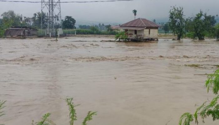 Akses Sumut–Aceh Lumpuh Total di Banyak Titik, BNPB Kerahkan Alat Berat dan Internet Satelit