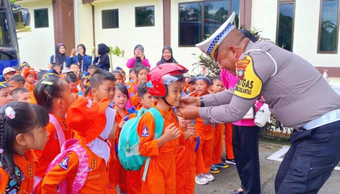 Polres Natuna Tanamkan Tertib Lalu Lintas Sejak Dini, 130 Anak TK Ikut Edukasi Keselamatan