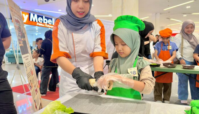 HARRIS Batam Hadirkan “Color Your Imagination”, Pererat Kebersamaan Ibu dan Anak Lewat Cooking Class dan Lomba Mewarnai