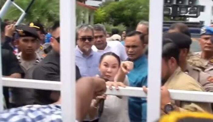 Krisis Air Batam: Yang Mengalir Justru Amarah