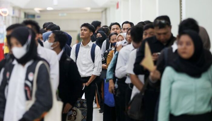 AI Picu Perlambatan Rekrutmen dan PHK, Bos The Fed Akui Dampaknya Paling Terasa di Perusahaan Besar