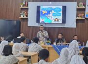 Merawat Nalar Sejak Dini: Workshop Literasi dan Jurnalistik PWI Batam di SMPN 4 Dibuka Kadisdik