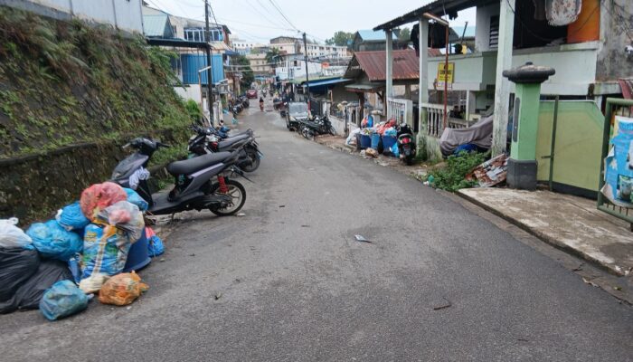 Krisis Sampah di Batam Memanas: Warga Bengkong Keluhkan Pengangkutan Molor, Diduga Akibat Jatah BBM Armada Dipangkas