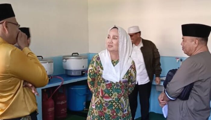Cen Sui Lan Tinjau Dapur MBG di Tanjung Kumbik, Dorong Pemerataan hingga Pulau Terluar