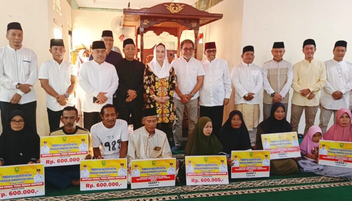 Bupati dan Wakil Bupati Sapa Warga Sedanau Timur dalam Safari Ramadan