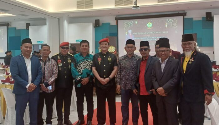 SMSI Kepri Terima Penghargaan dari Persim Malaysia di Acara Buka Puasa Akbar Johor Bahru
