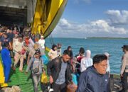 Pantau Arus Balik di Pelabuhan Penagi, Kapolres Natuna Pastikan Kenyamanan Penumpang KMP Bahtera Nusantara 01
